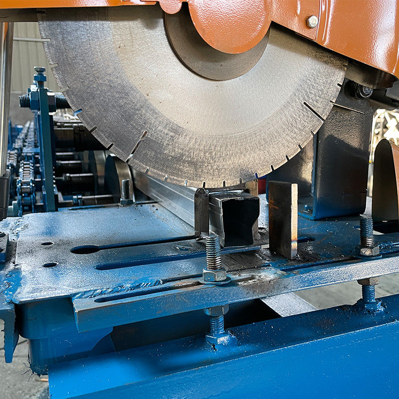Steel Joint Square Tube Metal Roll Forming Machines Automatic Sawing