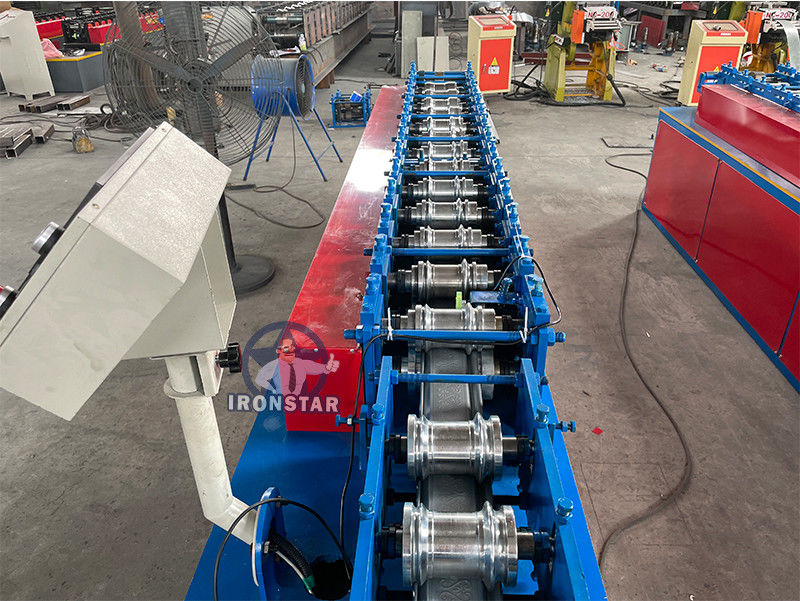 Customized 0.8-1.2mm Metal Sheet Roller Steel 111mm Rolling Shutter Door Roll Forming Machine For Colombia