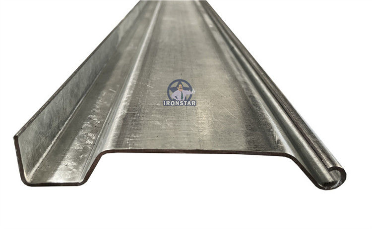 2024 High Quality Bottom strips of shutter door roll forming machine