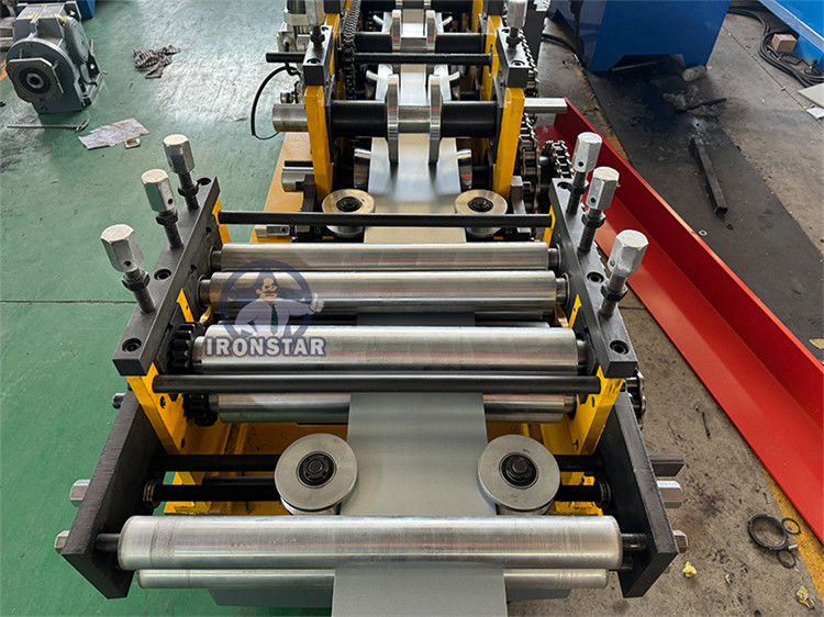 60-200mm automatic size changeable U purlin making machine for Kazakstan 80-300mm automatic size changeable U purlin