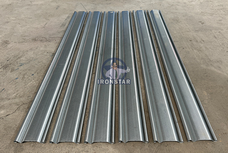 “30-50m/min Fast Speed Rolling Shutter Door Roll Forming Machine Galvanized Steel Shutter Door Making Machine for Brazil”