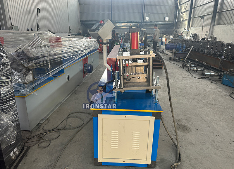 “High Speed Galvanized Steel Rolling Shutter Strip Roll Former Garage Shutter Door Profile Forming Machine For USA Commercial Building Rolling Shutter Door Forming Equipment Industrial Metal Shutter ”
