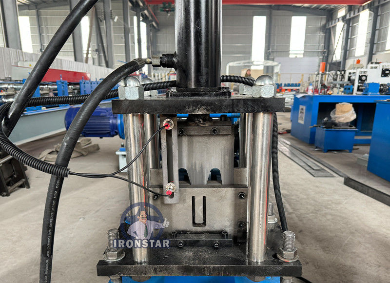 30*50mm and 30*70mm 2 sizes in 1 U guide rail roll forming machine for Nicaragua shutter door track machine