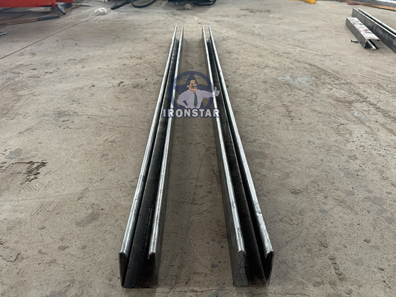 Shutter door siding guide rail roll forming machine for America C guide rail roll forming machine machine