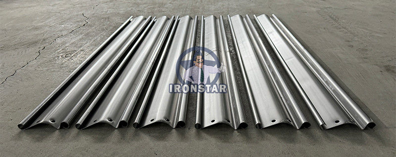 Rolling shutter door roll forming machine for ISRAEL