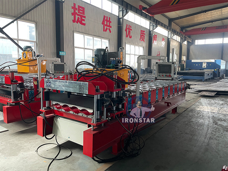 “828 Glazed Tile Roll Forming Machine For Bolivia Water Ripple Roll Forming Machine Step Tile Roof Panel Making Machine”