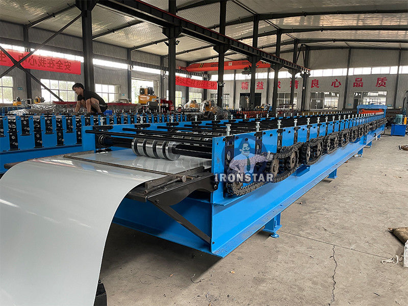 Tracking cutting trapezoidal roofing sheet roll forming machine for Saudi Arabia
