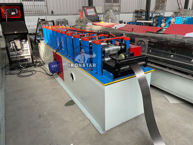 Omega profile roll forming machine for Israel