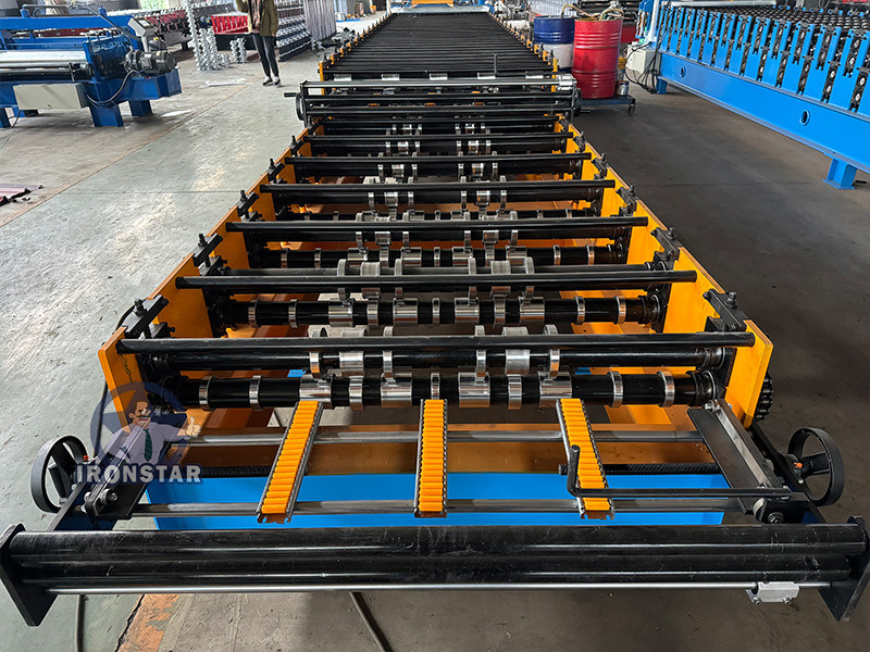 “5 Rib 4 Rib Trapezoidal Sheet Double Deck Roll Forming Machine 2 Layer Roll Forming Machine Full Automatic Metal Roofing Sheet Forming Equipment Production Line High Efficiency”