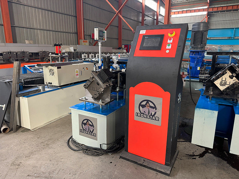 1.5 2.5 4 inch 20 GA 3 sizes in 1 C channel roll forming machine in America
