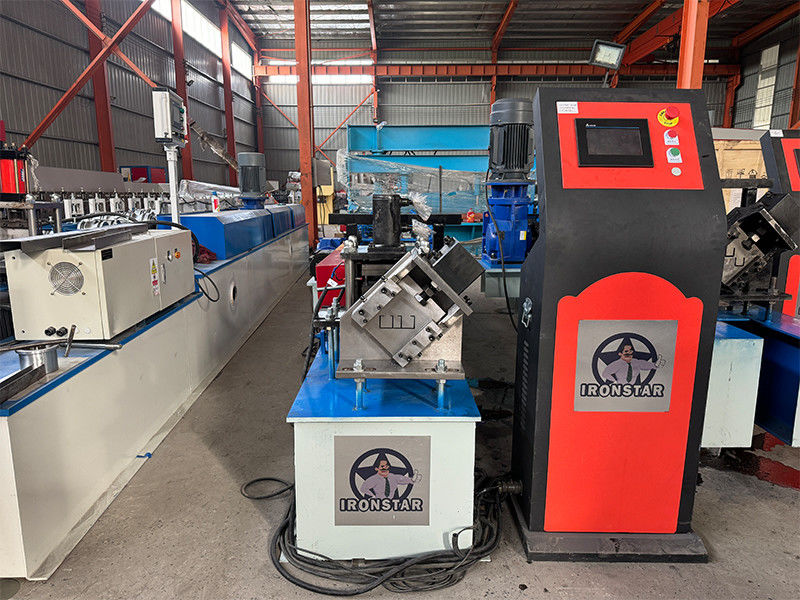1.5 2.5 4 inch 20 GA 3 sizes in 1 C channel roll forming machine in America