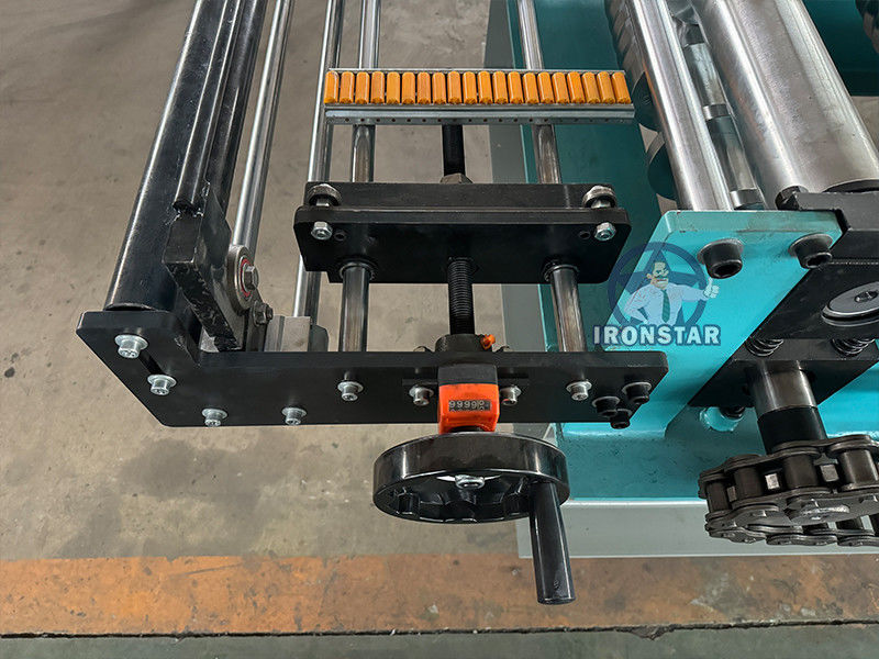 600 630 660 corrugated roofing sheet roll forming machine in Japan