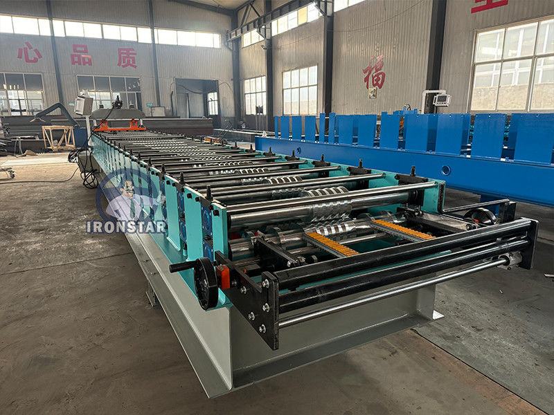 600 630 660 corrugated roofing sheet roll forming machine in Japan
